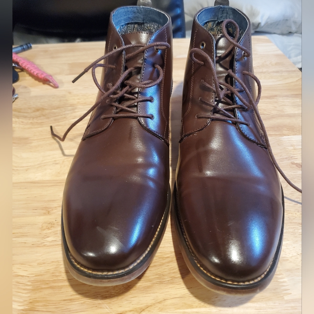 Dark Brown Bruno Marc Chukkas